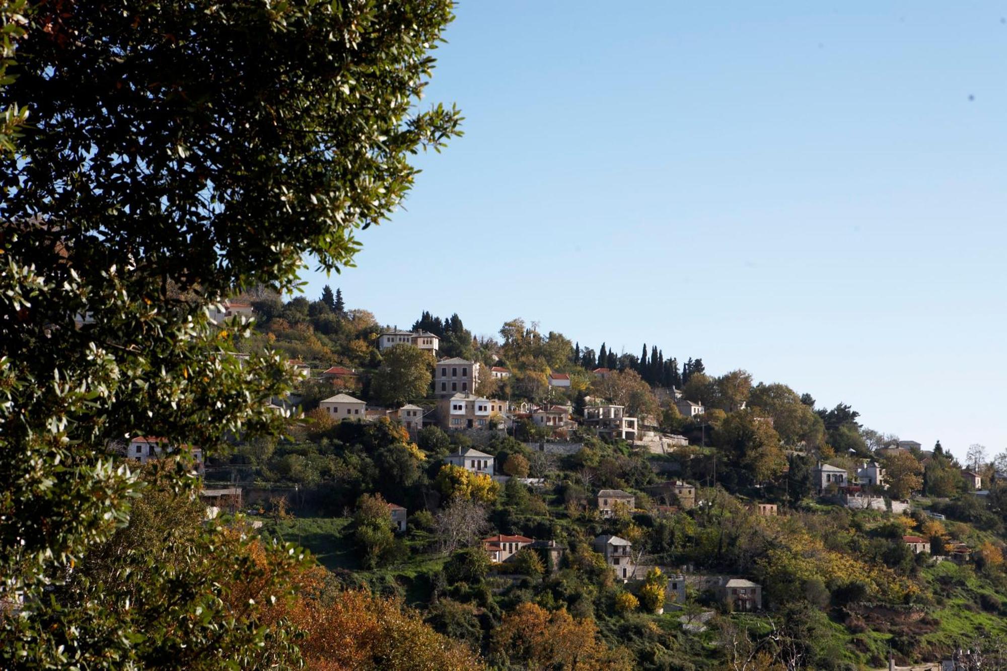 Archontiko Stathopoulou Hotel Agios Georgios Nileias Bagian luar foto