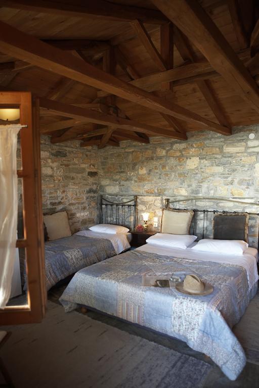 Archontiko Stathopoulou Hotel Agios Georgios Nileias Bagian luar foto